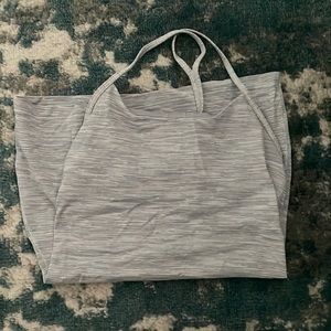 Lululemon Top Tank size 8 grey and white stripes like new
